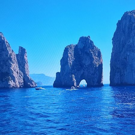 B&B Piccololucio2 Napoli Dış mekan fotoğraf
