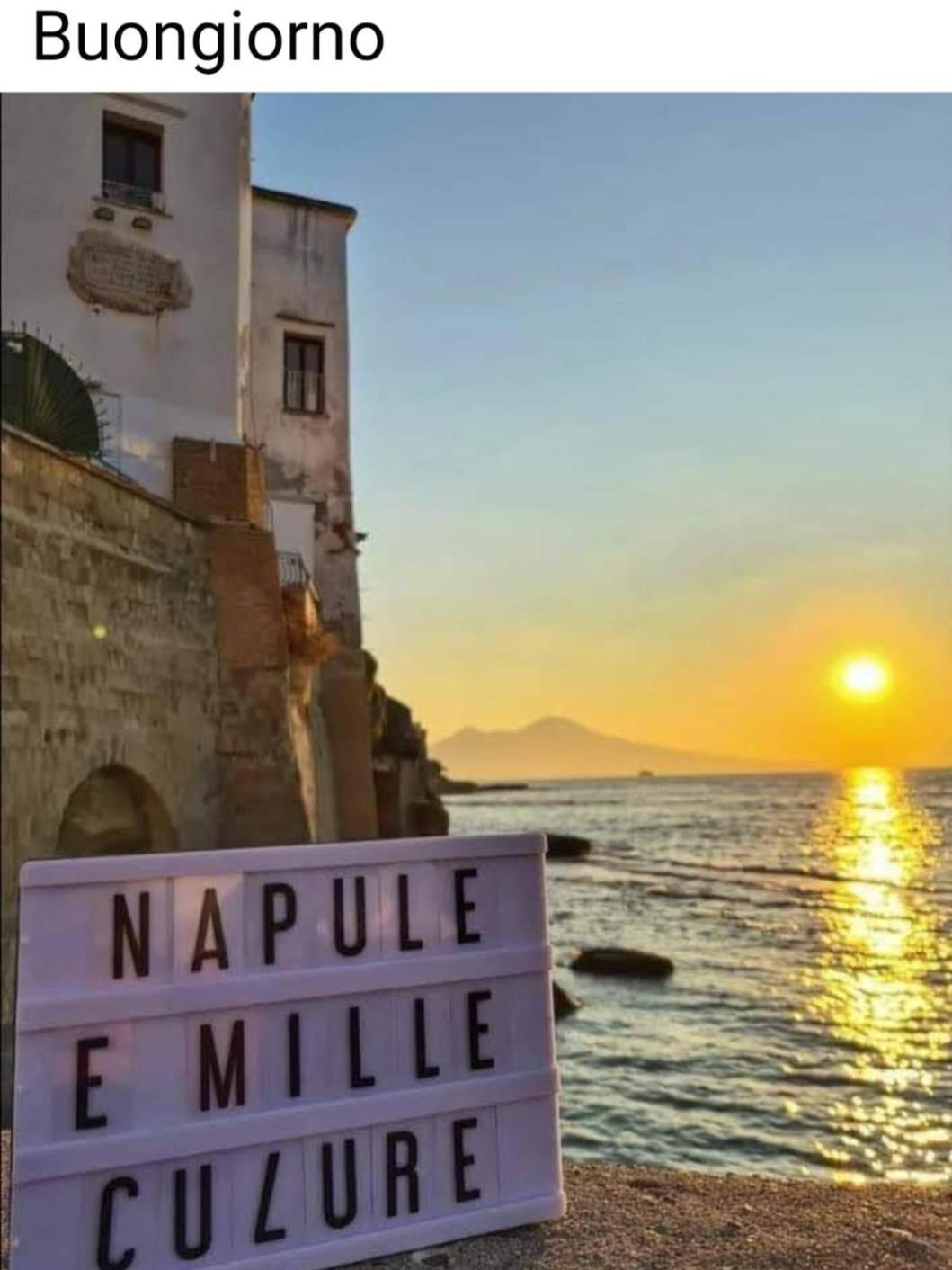 B&B Piccololucio2 Napoli Dış mekan fotoğraf